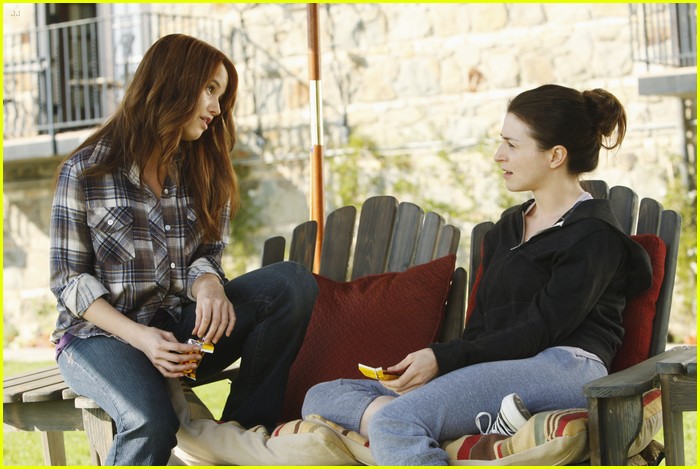 Debby Ryan on 'Private Practice' -- FIRST LOOK!