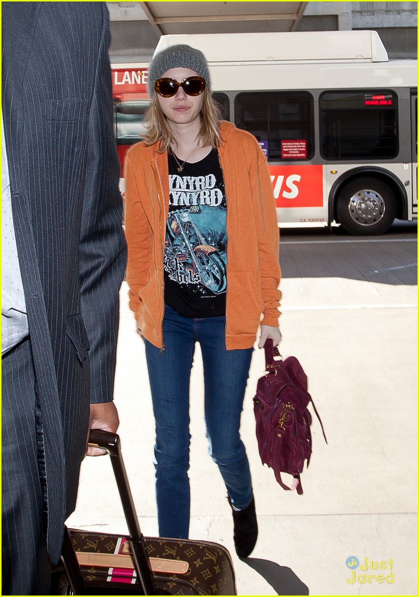 Emma Roberts: Lynyrd Skynyrd at LAX
