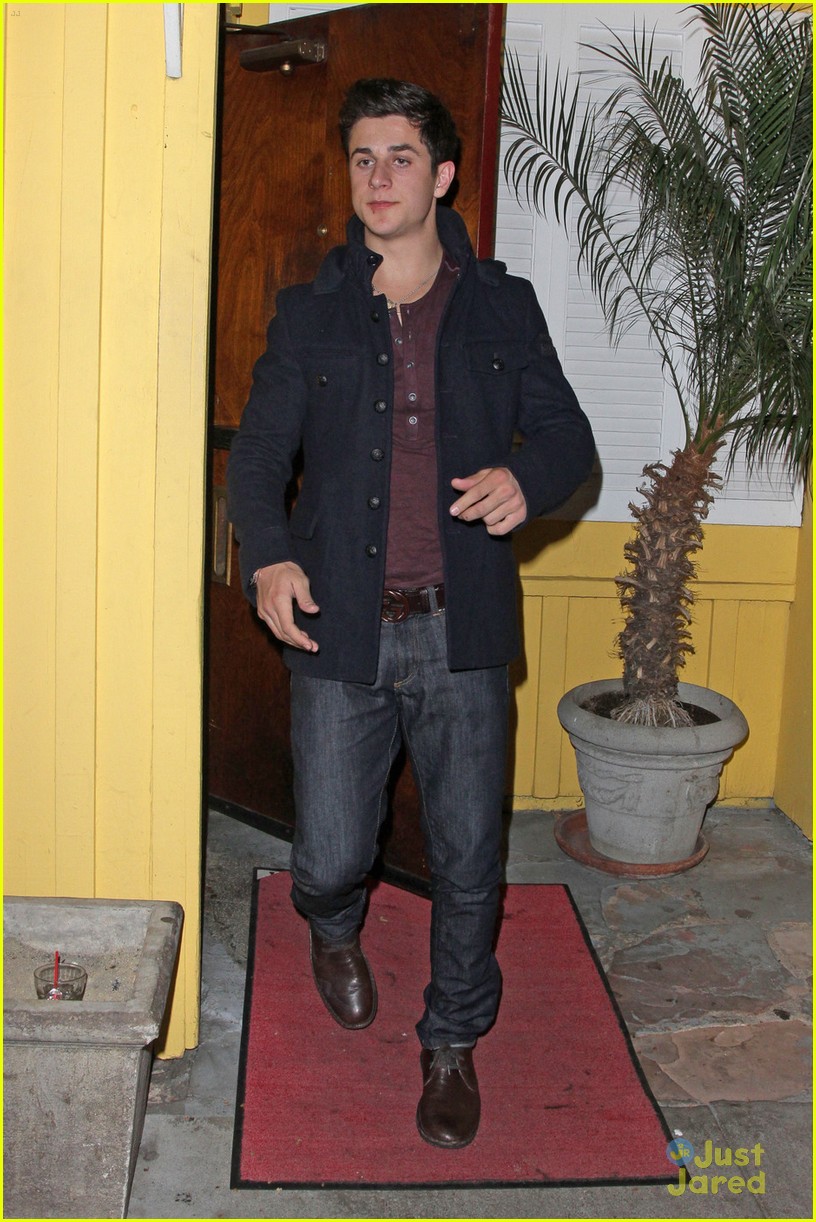 David Henrie Dines at Dan Tana's