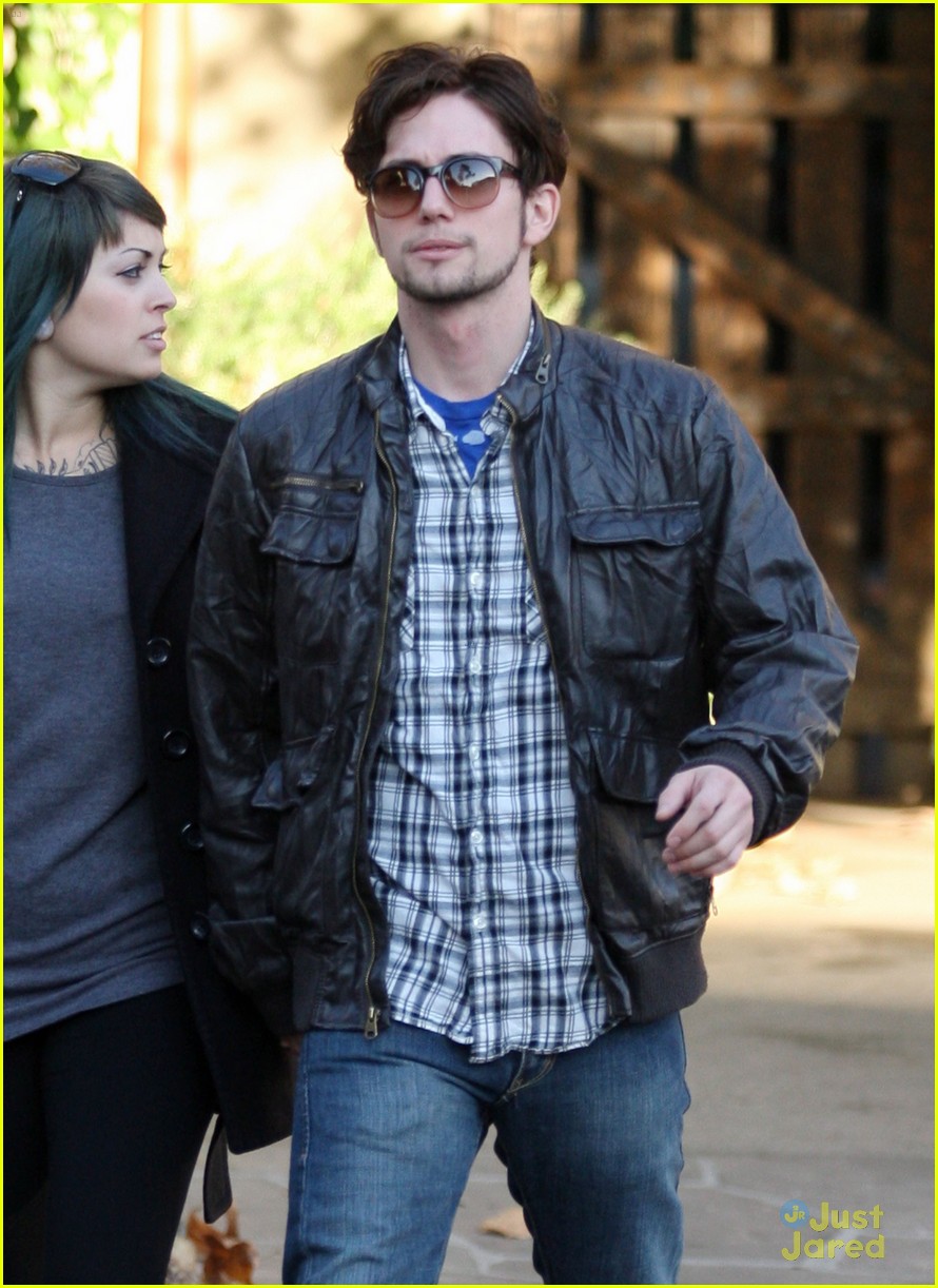 Jackson Rathbone Goes To The Grove