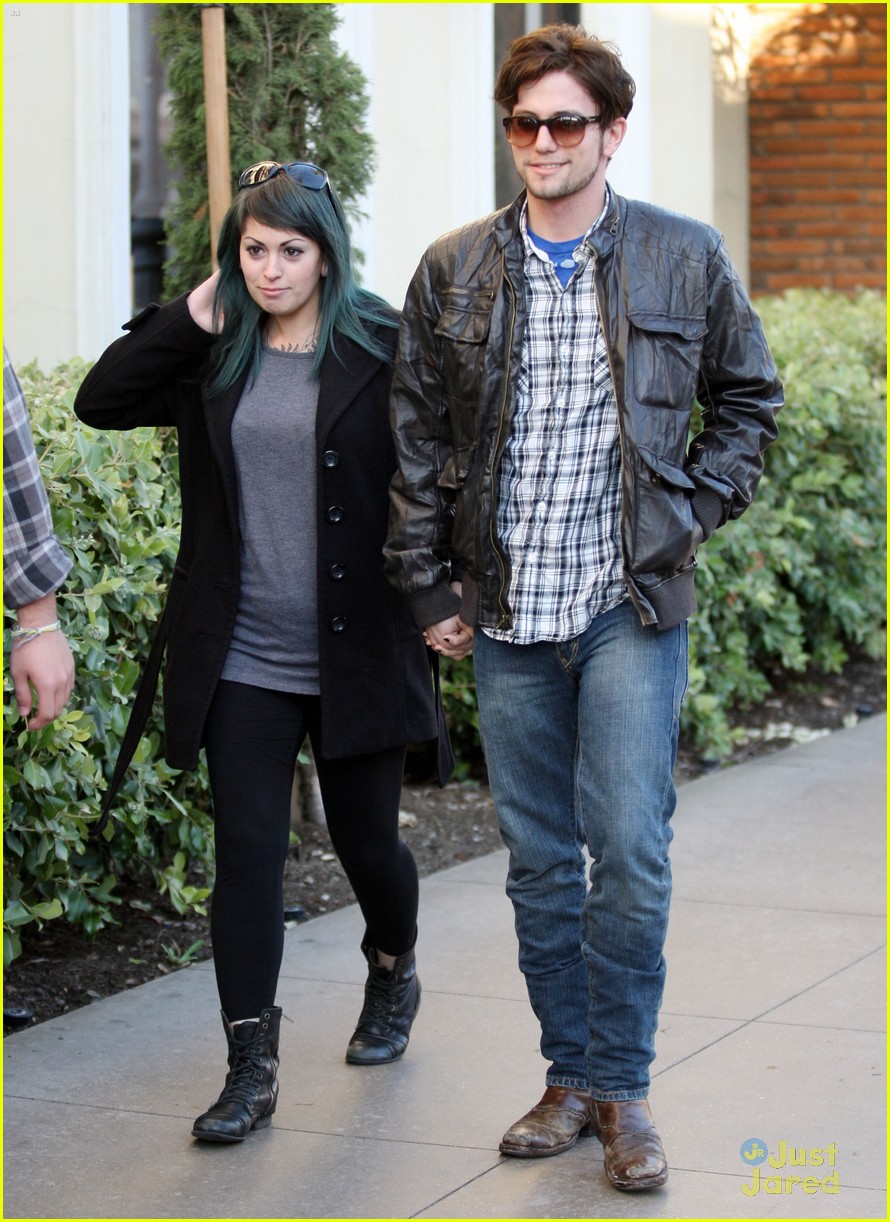 Jackson Rathbone Goes To The Grove
