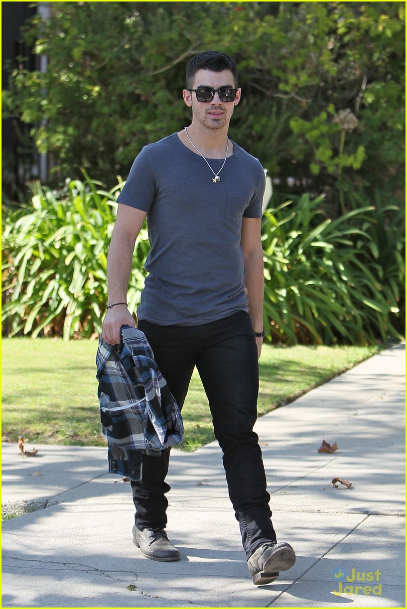Joe Jonas: Big One Direction Fan