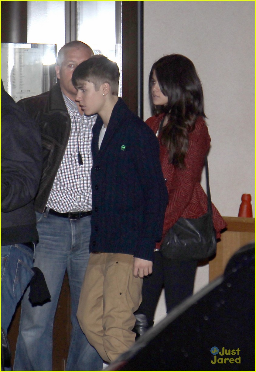 Selena Gomez & Justin Bieber: Parisian Pair