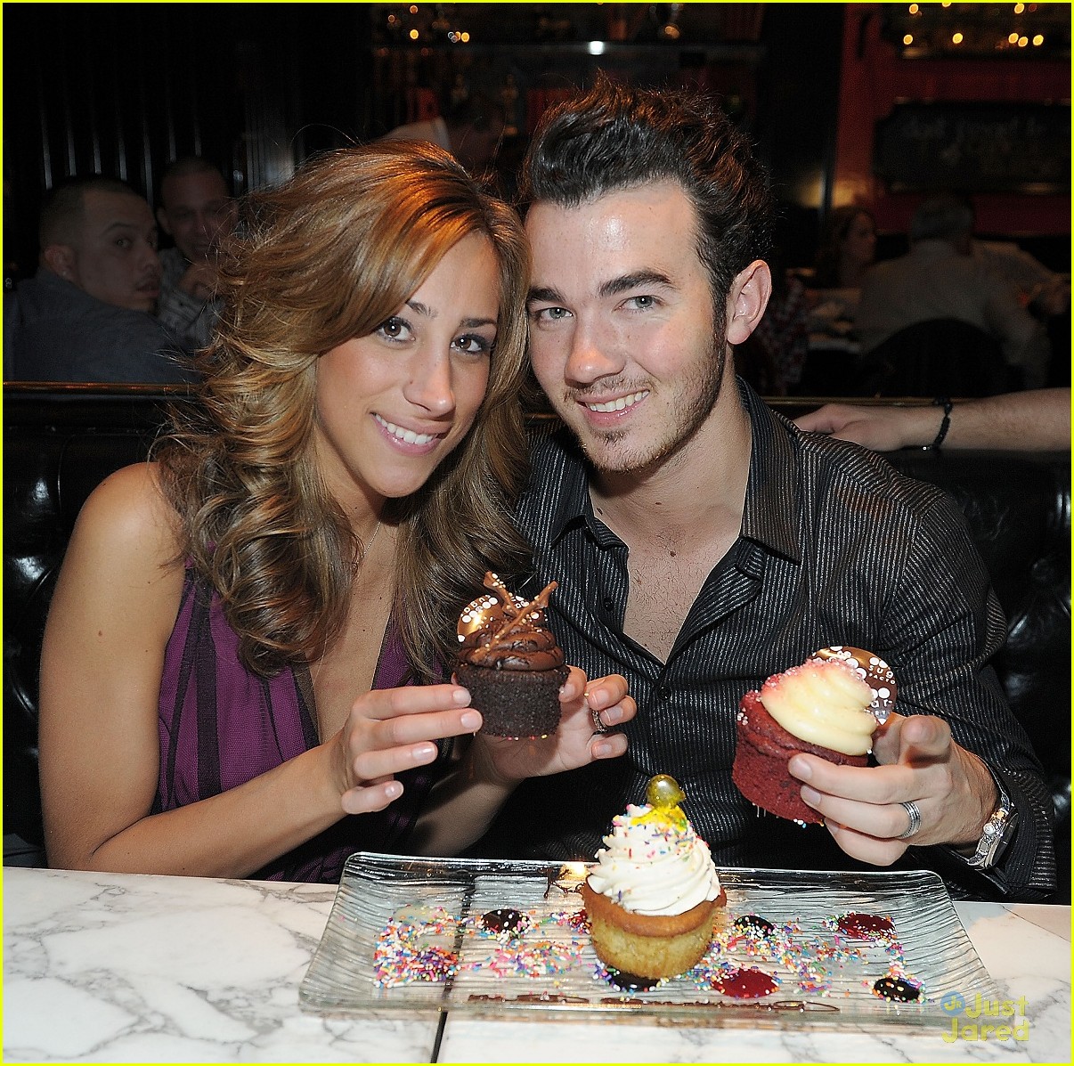 Kevin Jonas: Birthday Bash in Vegas with Danielle & Joe!