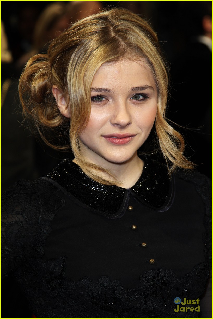 Chloe Moretz & Asa Butterfield: 'Hugo' Royal Film Performance