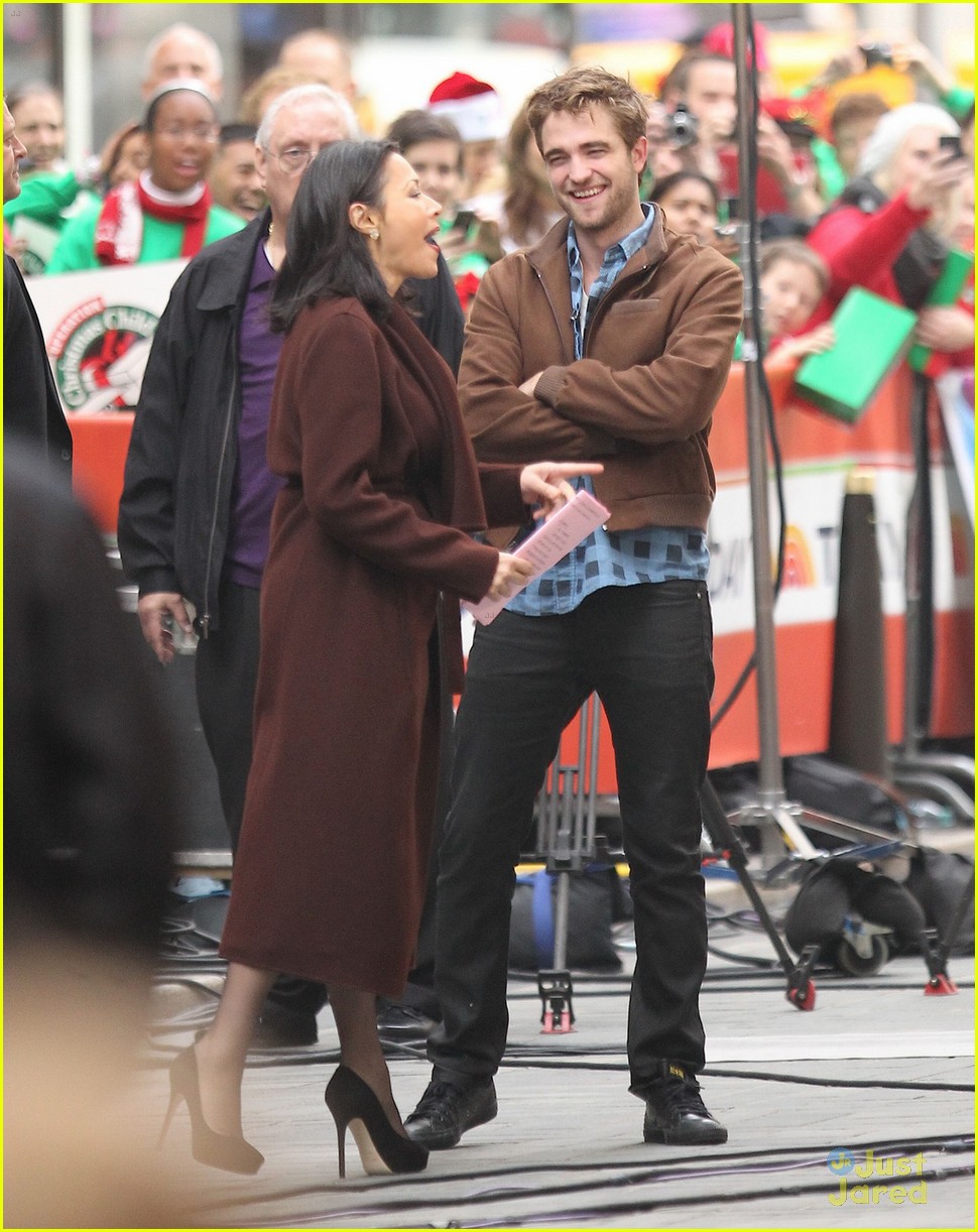 Robert Pattinson: The Today Show Stop!