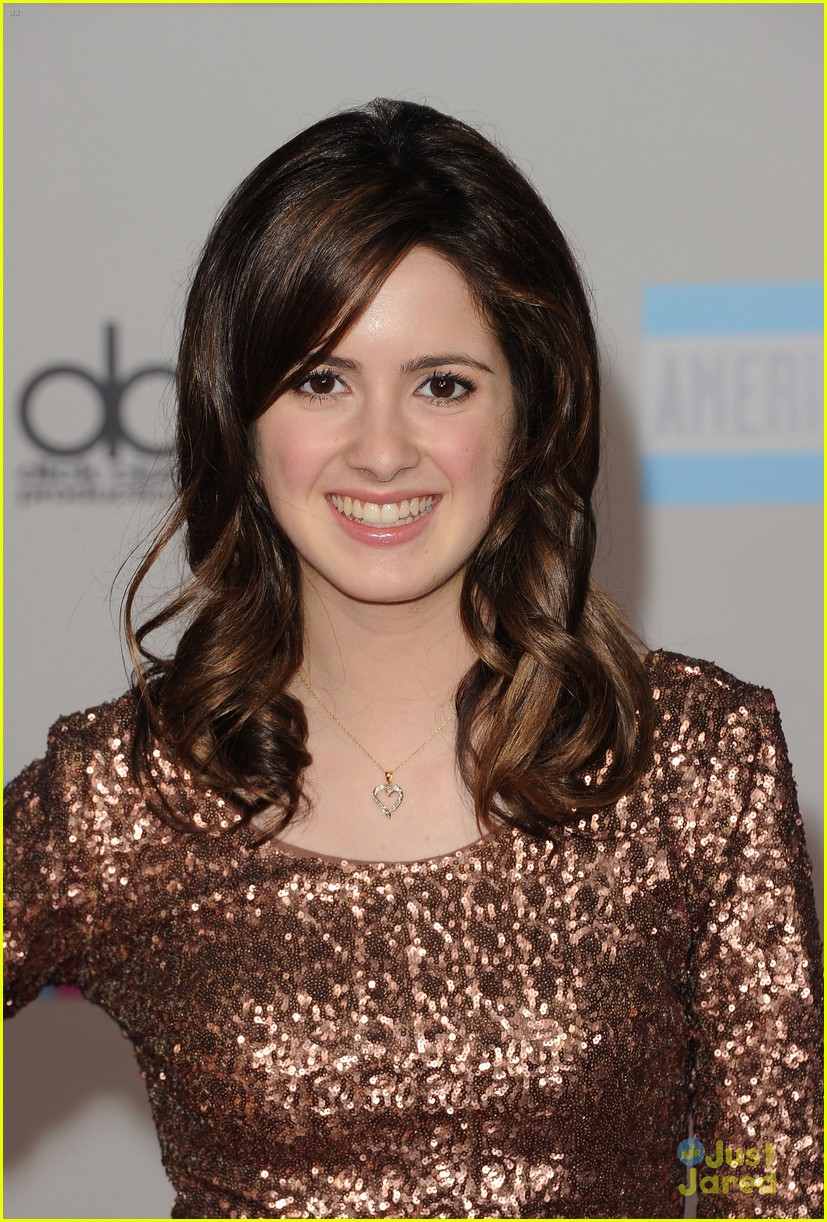 Katie Leclerc & Vanessa Marano: American Music Awards 2011