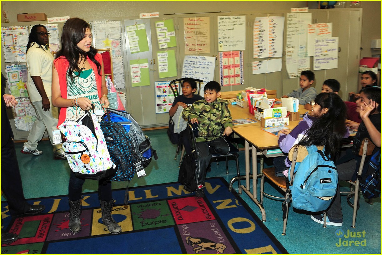 Zendaya: Backpack Delivery Day!!!