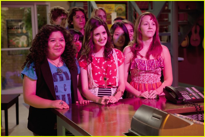 Laura Marano to Calum Worthy: What Did You Do To My Book?!