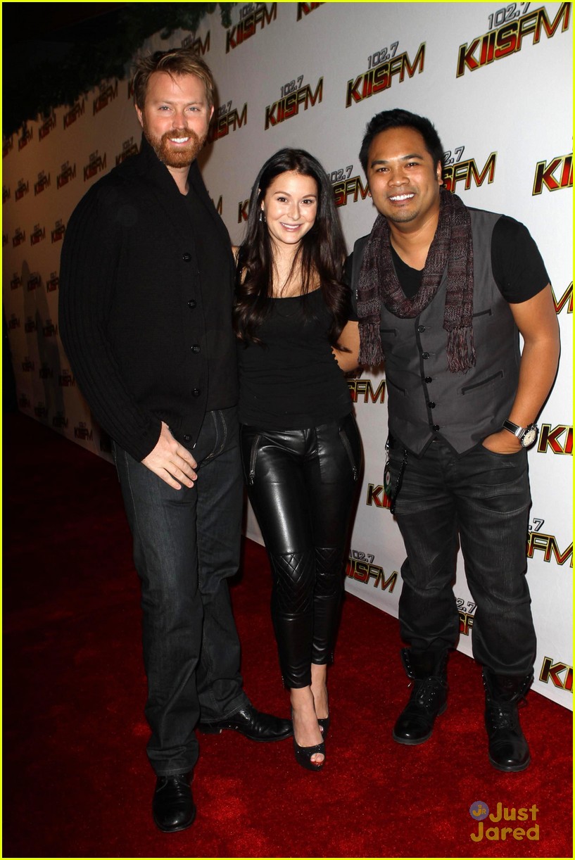Alexa Vega & Sean Covel: Jingle Ball 2011