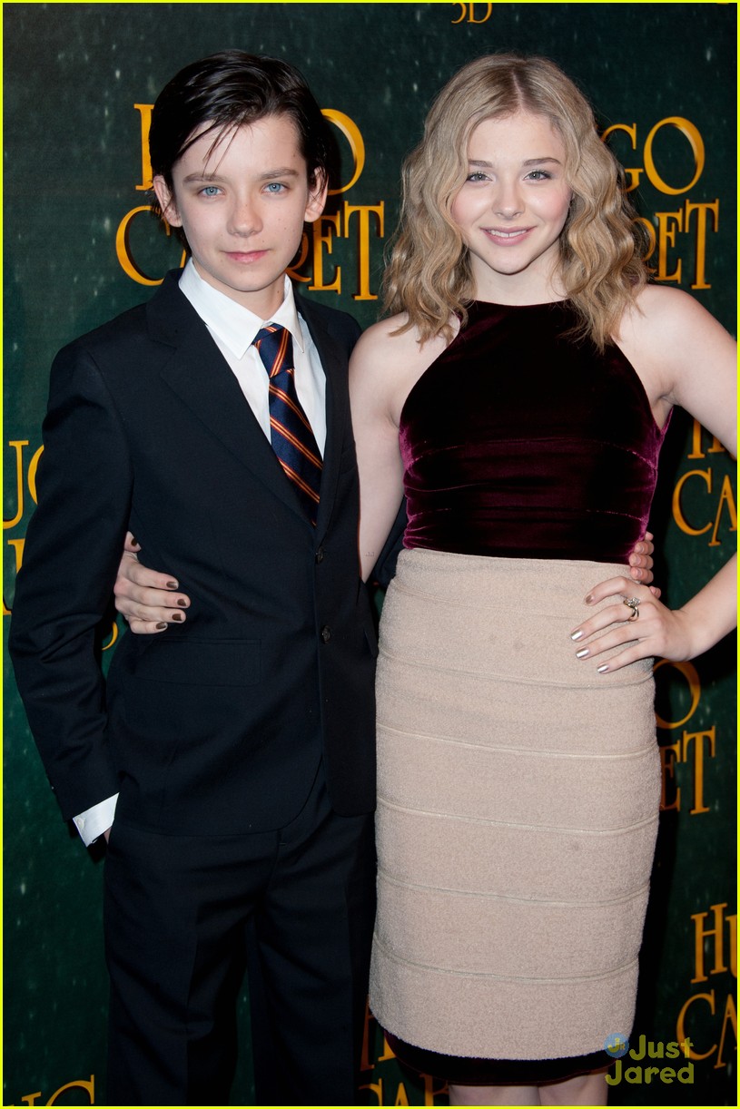 Chloe Moretz: 'Hugo' in Paris!
