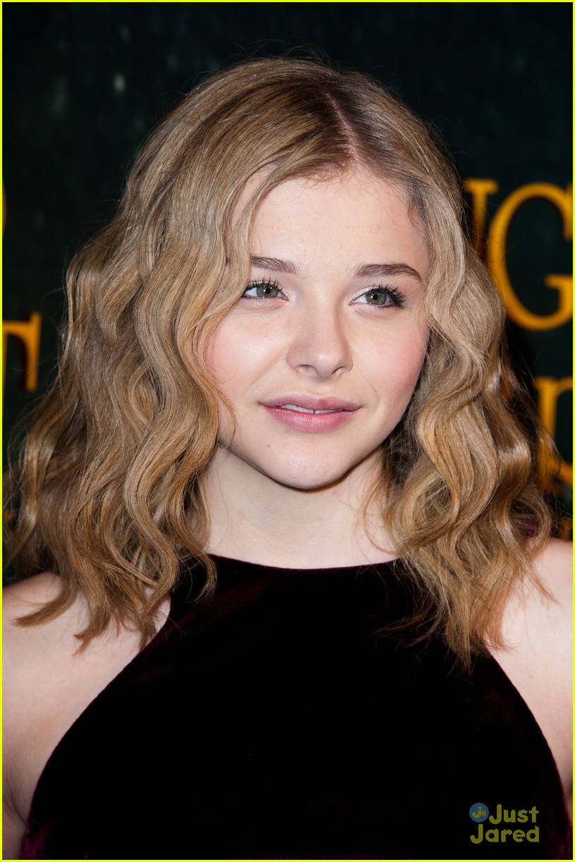 Chloe Moretz: 'Hugo' in Paris!