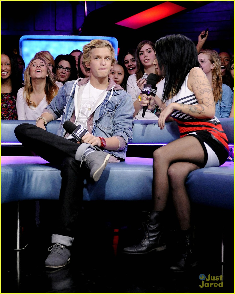 Cody Simpson: New Music Live!