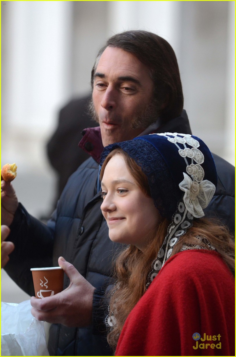 Dakota Fanning: Little Red Riding 'Effie'