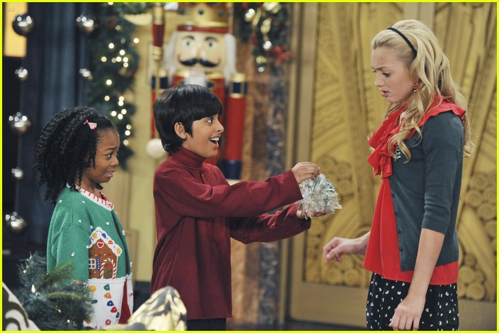 Debby Ryan: Jessie's Christmas Story!