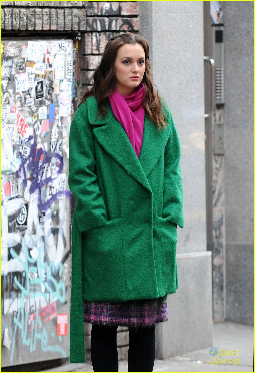 Leighton Meester: Green Gossip Girl