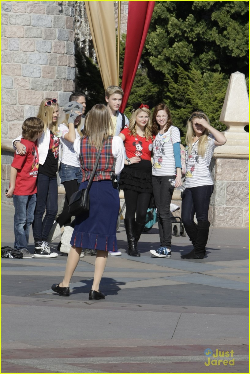 Stefanie Scott: Disneyland Birthday Girl!