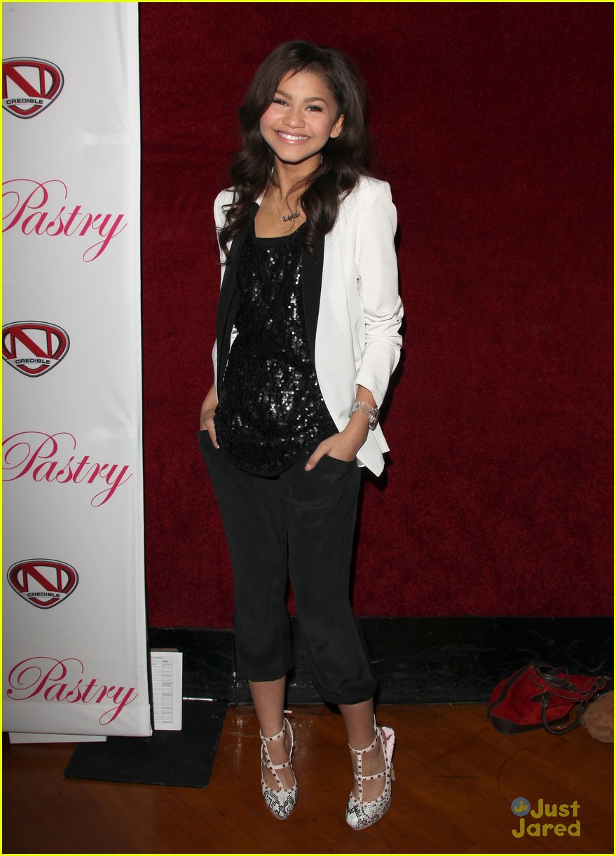 Zendaya: Pastry Party with Madison Pettis!