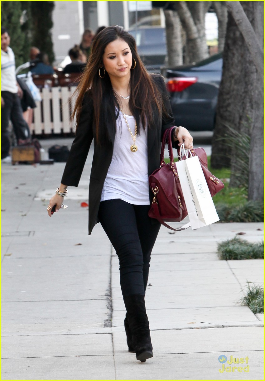 Brenda Song: Williams-Sonoma Stop