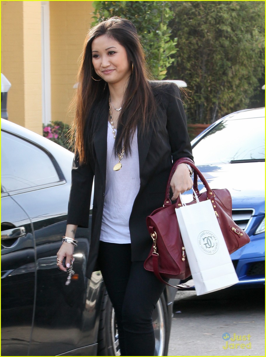 Brenda Song: Williams-Sonoma Stop