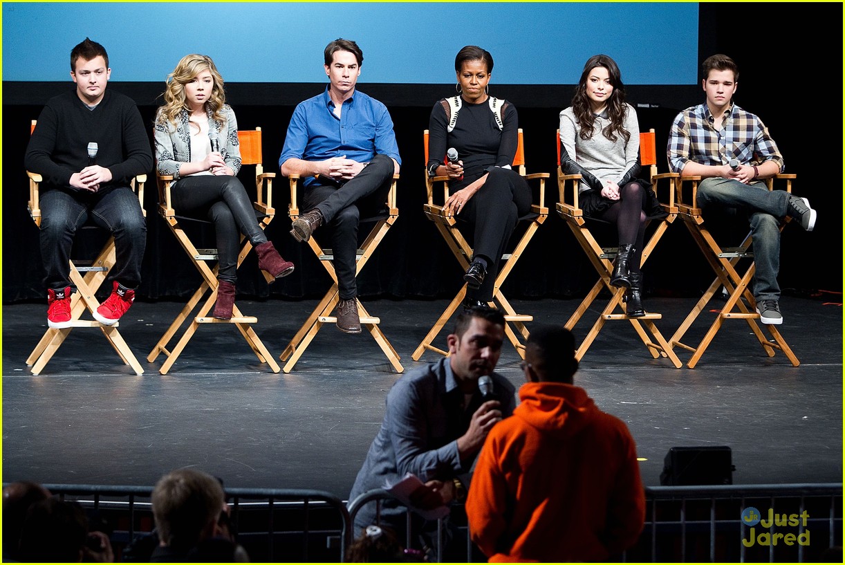 iCarly Cast Rock Out with Michelle Obama