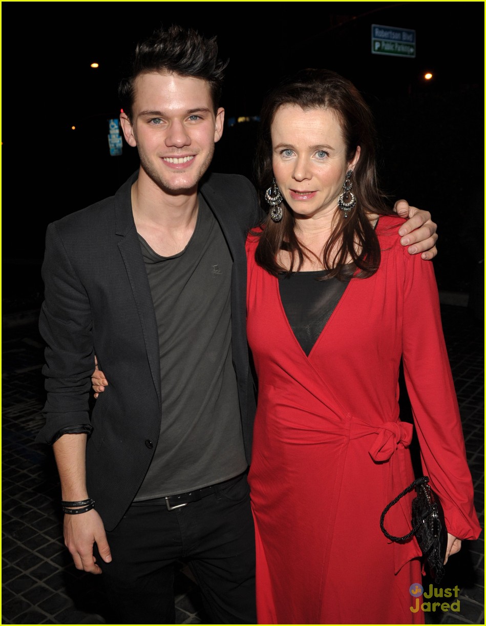 Jeremy Irvine: AFI & Critics' Choice Awards 2012!