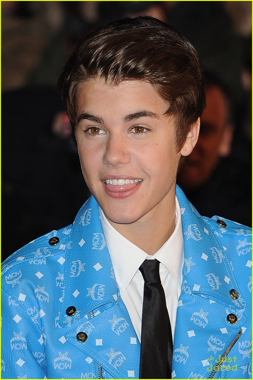 Justin Bieber: NRJ Awards Artist of the Year!
