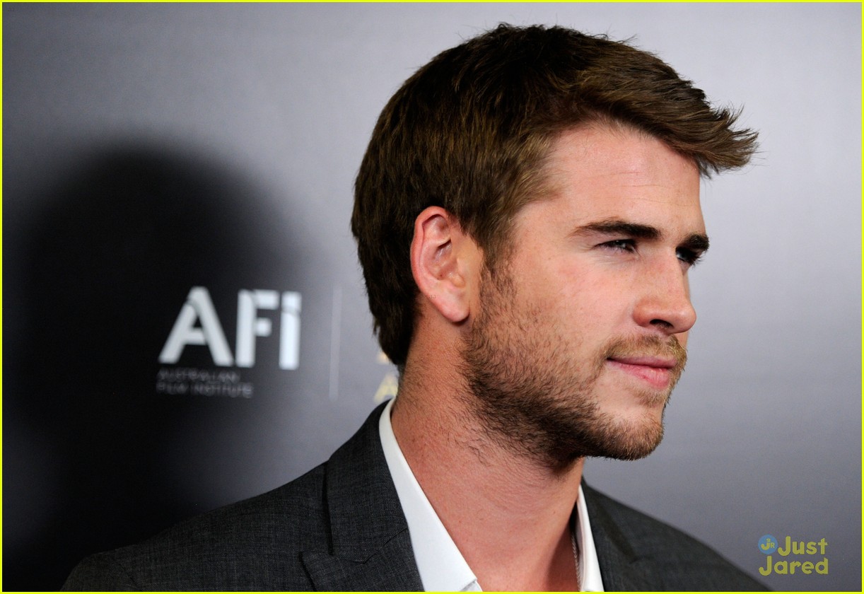 Liam Hemsworth: Australian Academy Awards 2012