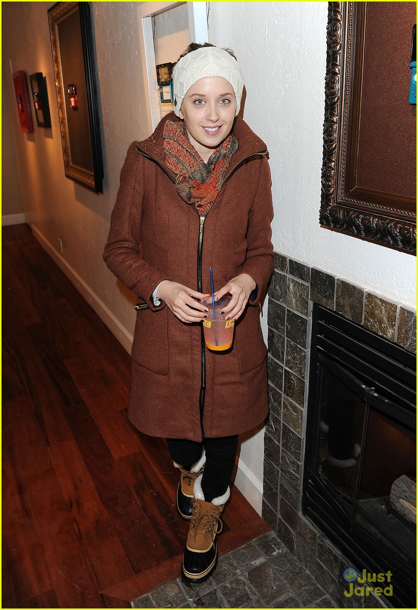 Megan Park & Tyler Hilton: Super Mario at Sundance!