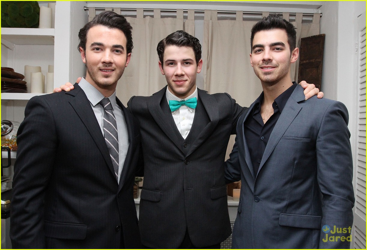 Nick Jonas: 'How To Succeed' with Joe and Kevin!