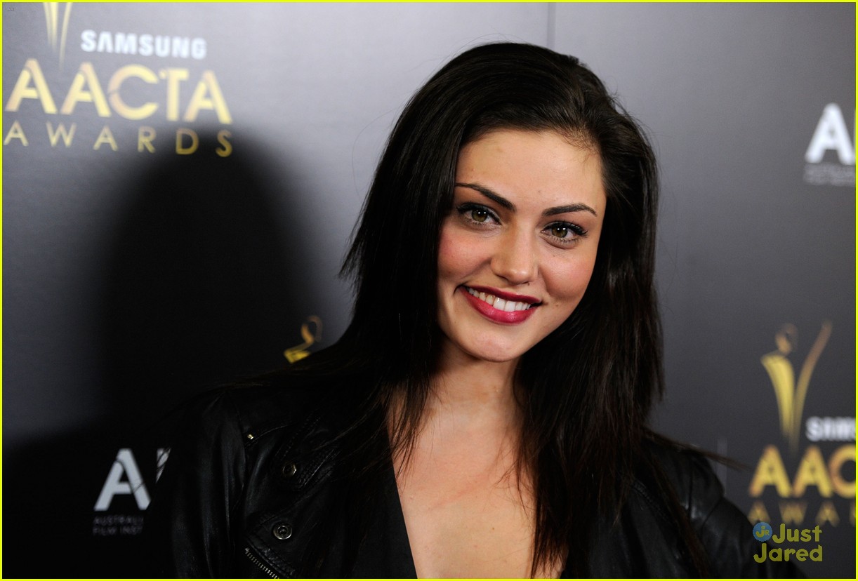 Phoebe Tonkin & Claire Holt: Australia Academy Awards 2012