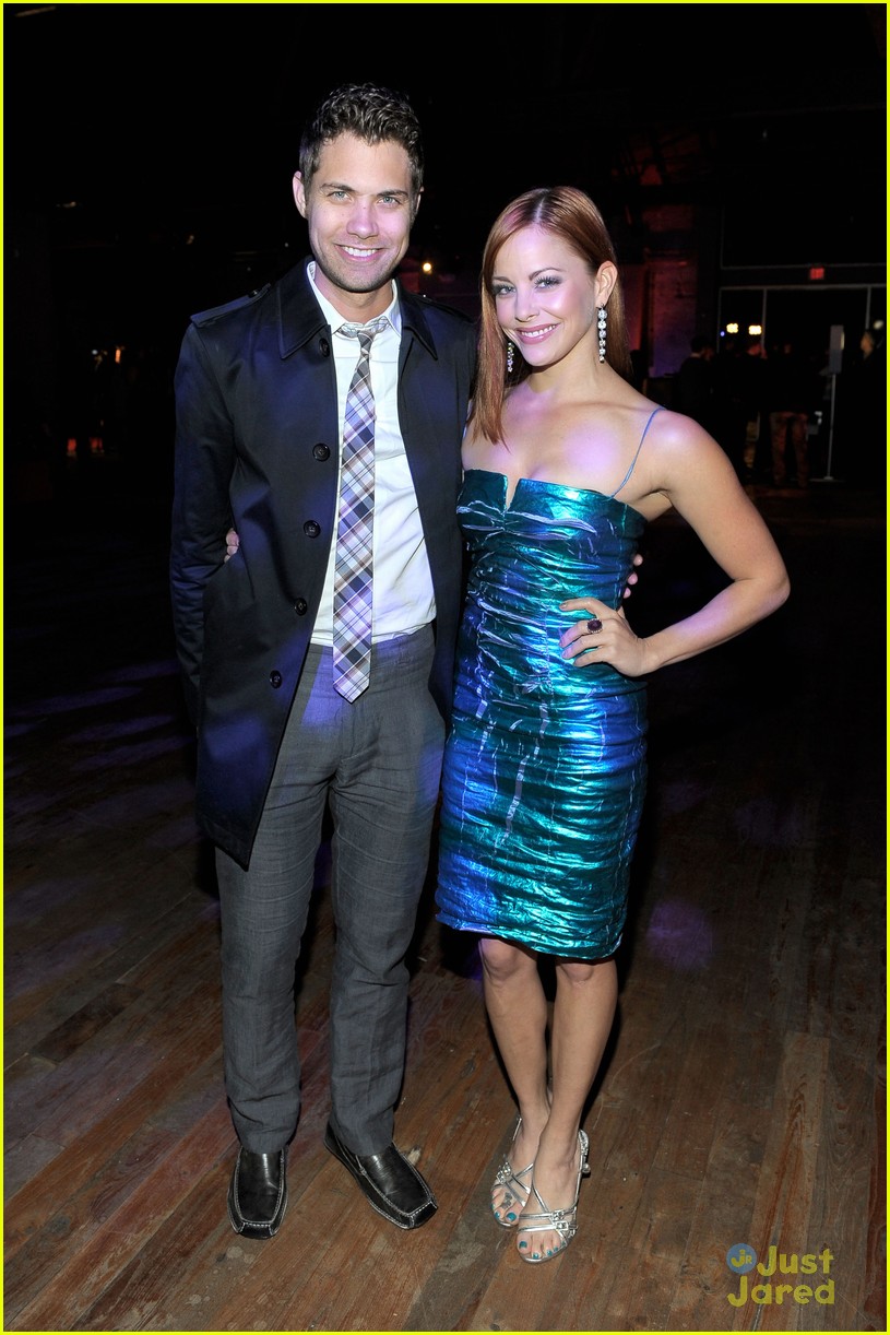 Drew Seeley & Amy Paffrath: Engaged!