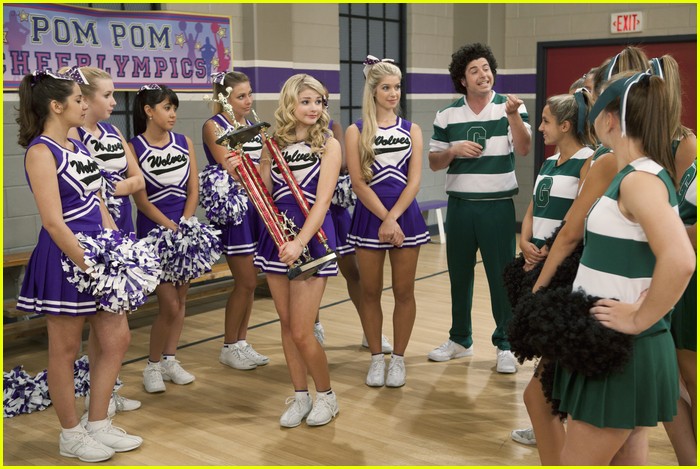 Caroline Sunshine Guest Stars on 'A.N.T. Farm'