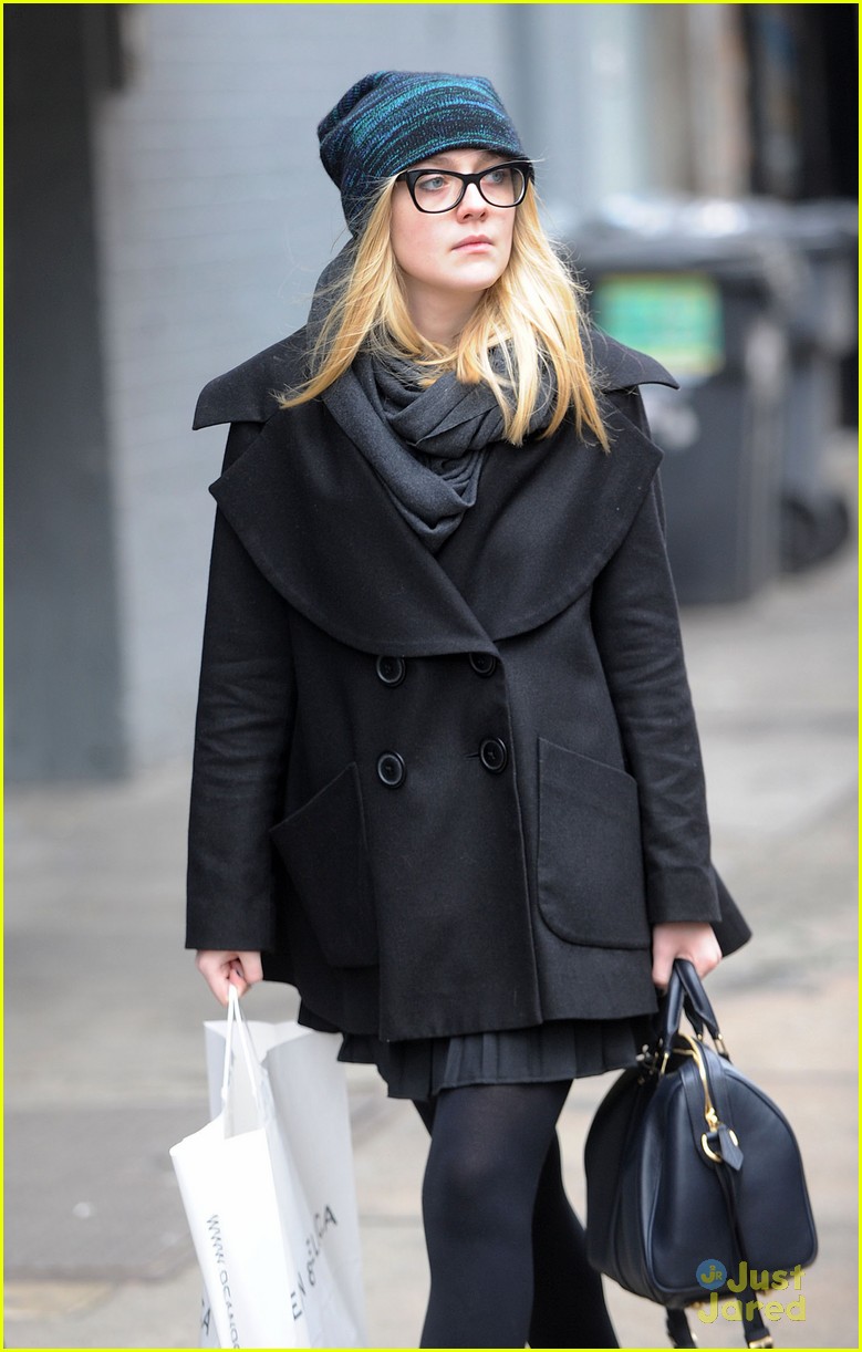 Dakota Fanning: Dean & Deluca Darling