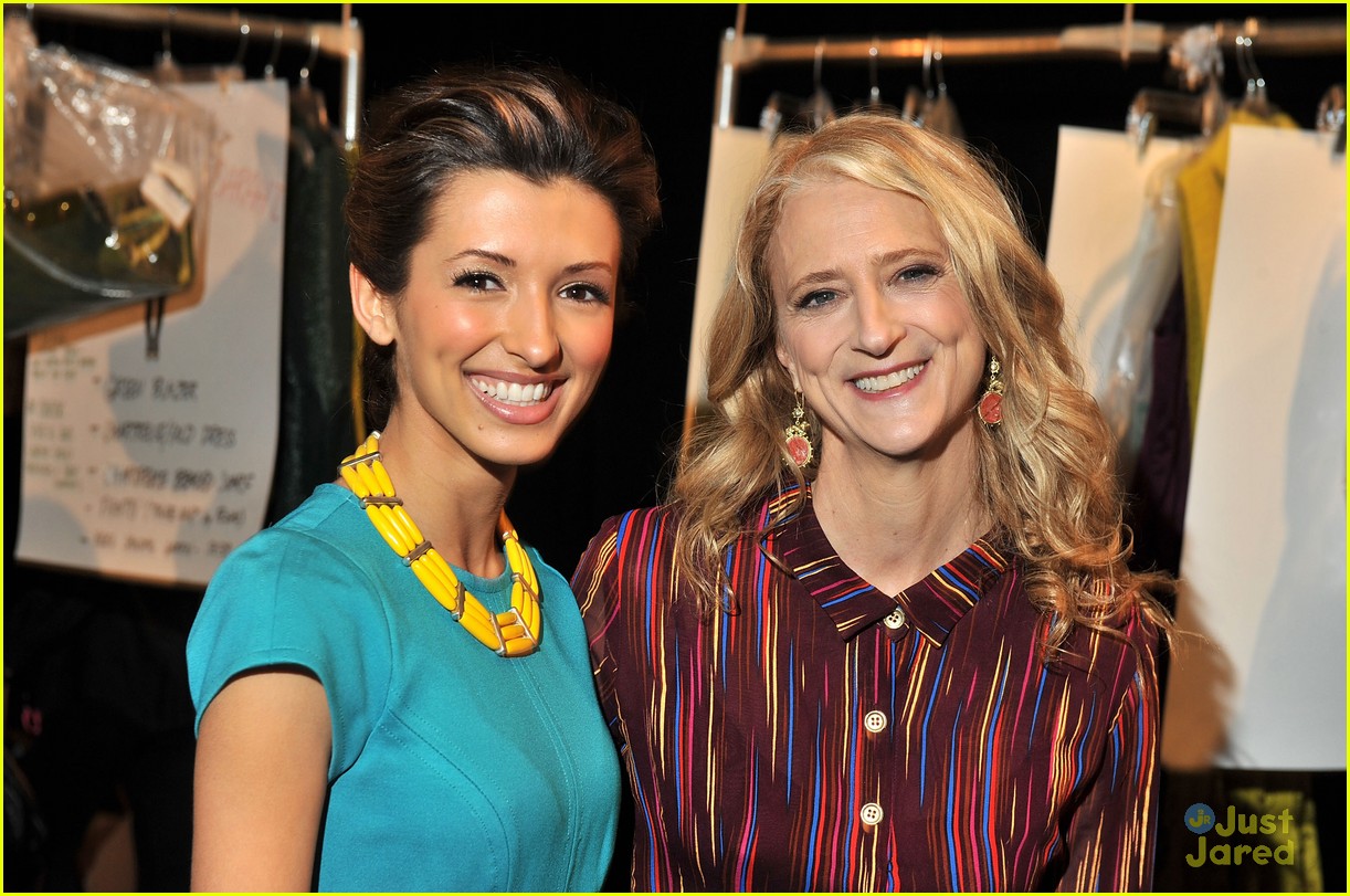 Erica Dasher & India de Beaufort: Front Row for Nanette Lepore!