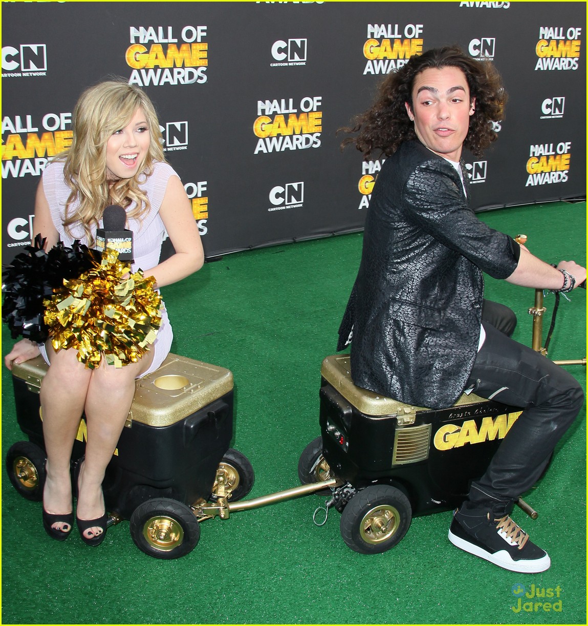 Jennette McCurdy: Hall of Game Awards with Nathan Kress!