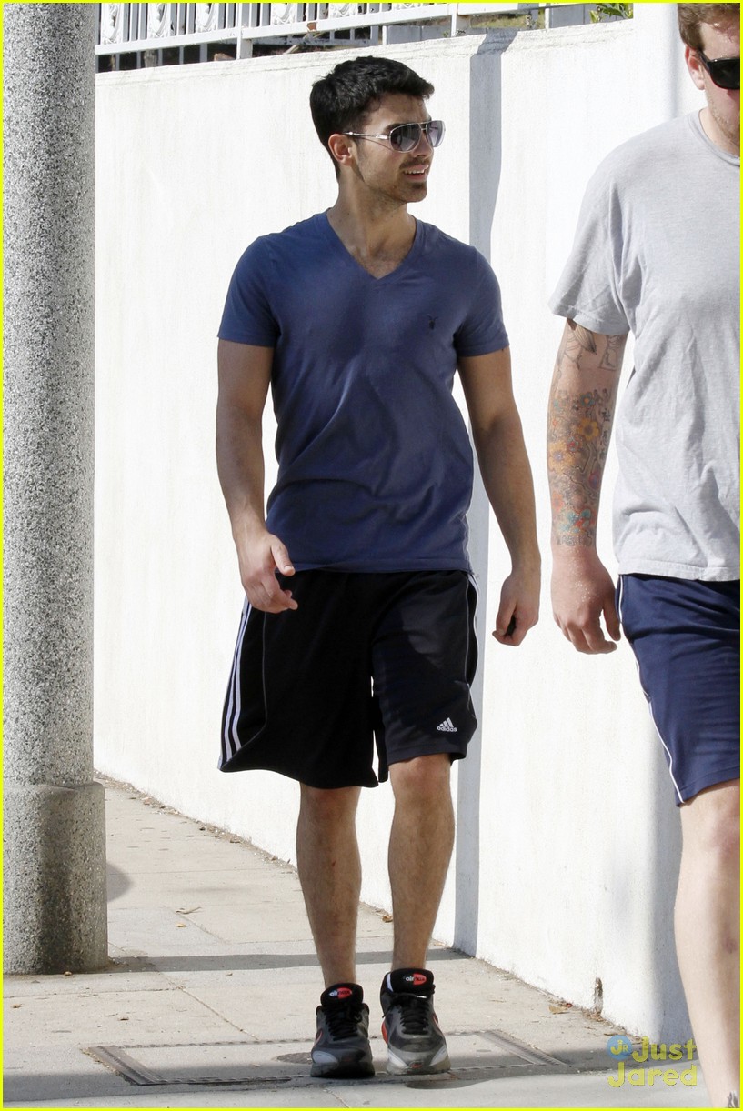 Joe Jonas Hikes in Hollywood