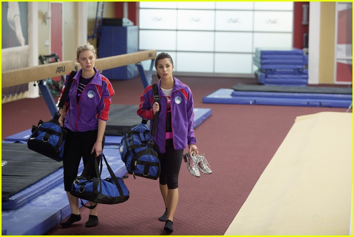 More 'Make It Or Break It' Premiere Pics!