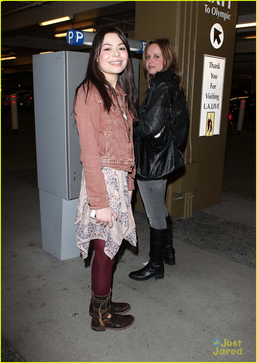 Miranda Cosgrove: Van Halen Hottie