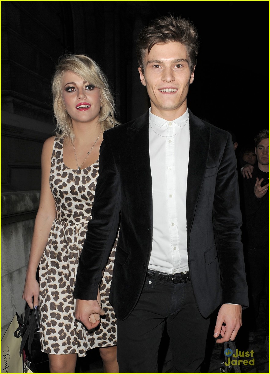 Pixie Lott & Oliver Cheshire: Temperley London & Mulberry Shows