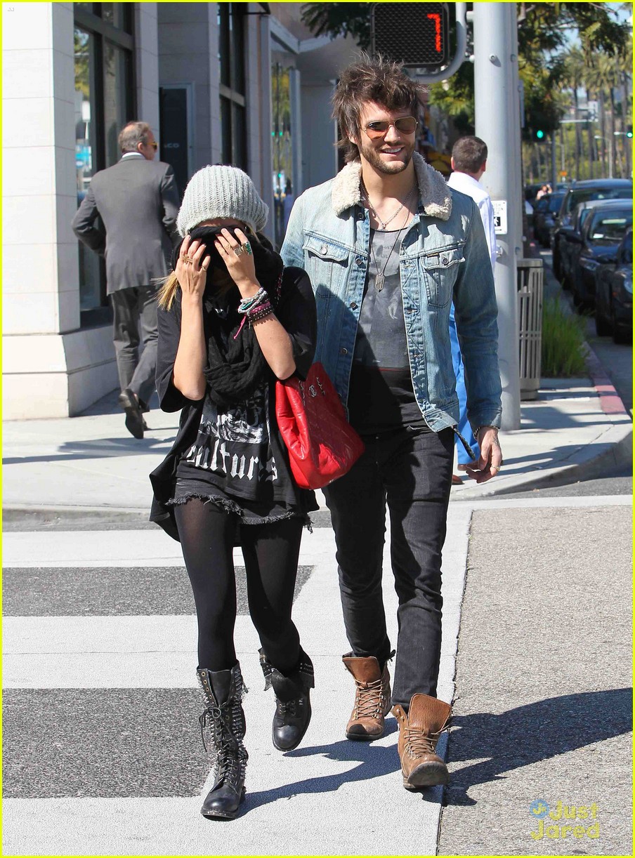 Ashley Tisdale & Martin Johnson: Shopping in Beverly Hills