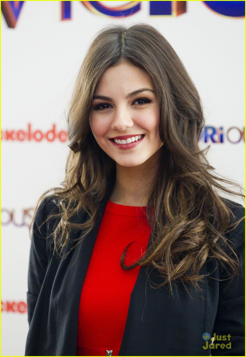 Victoria Justice: 'Victorious' in Madrid!