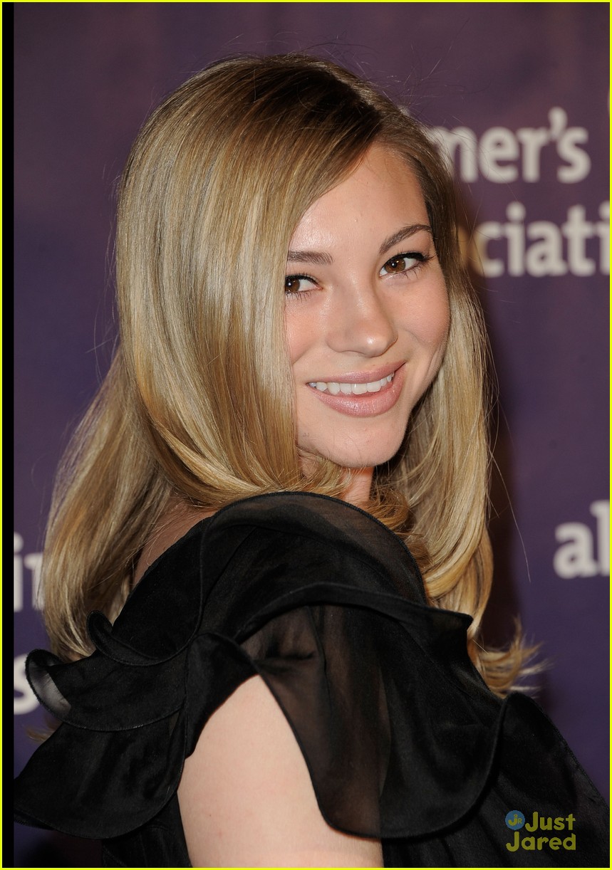 Allie Gonino & Alexandra Chando: A Night At Sardi's