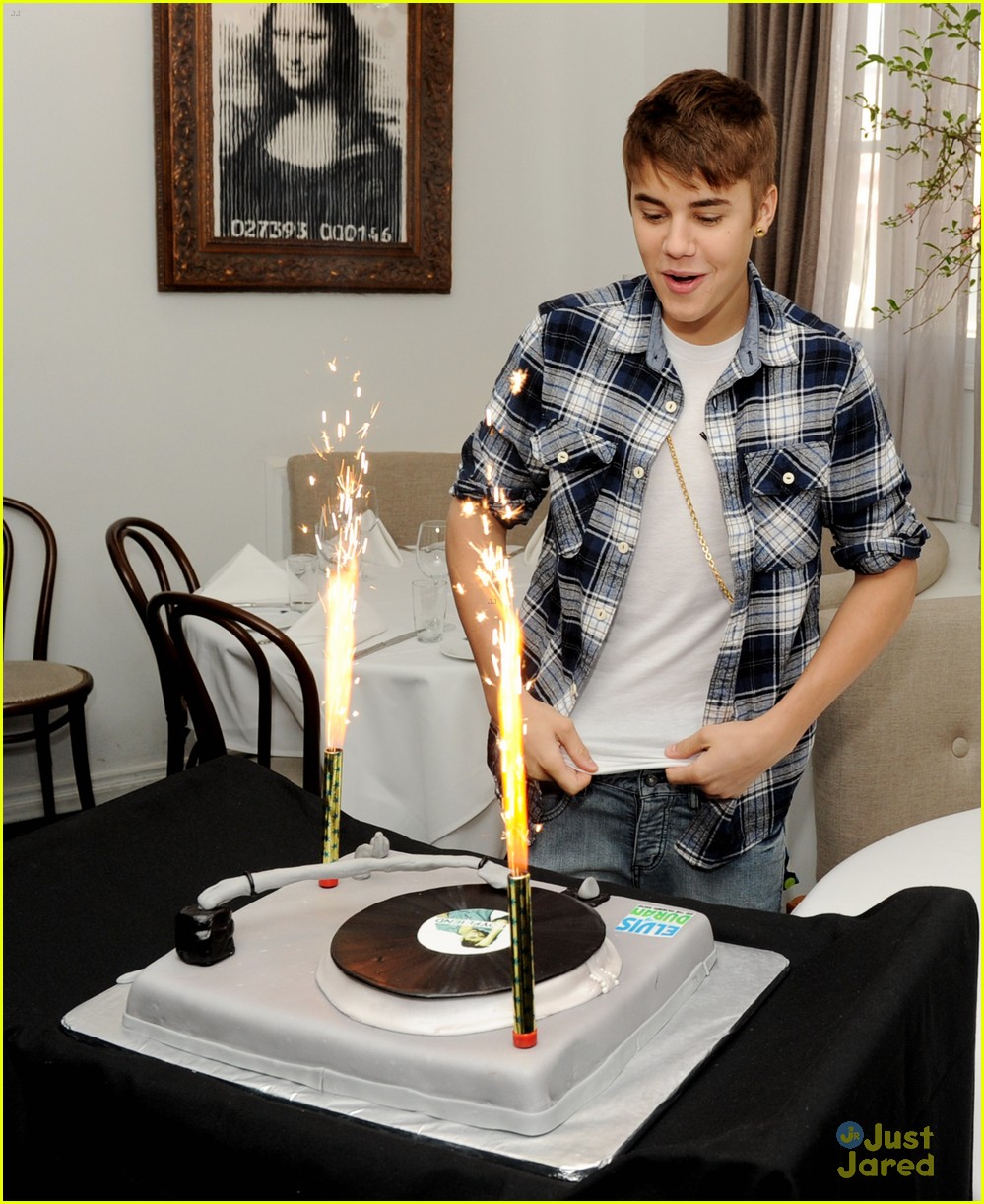 Justin Bieber: Elvis Duran Interview!