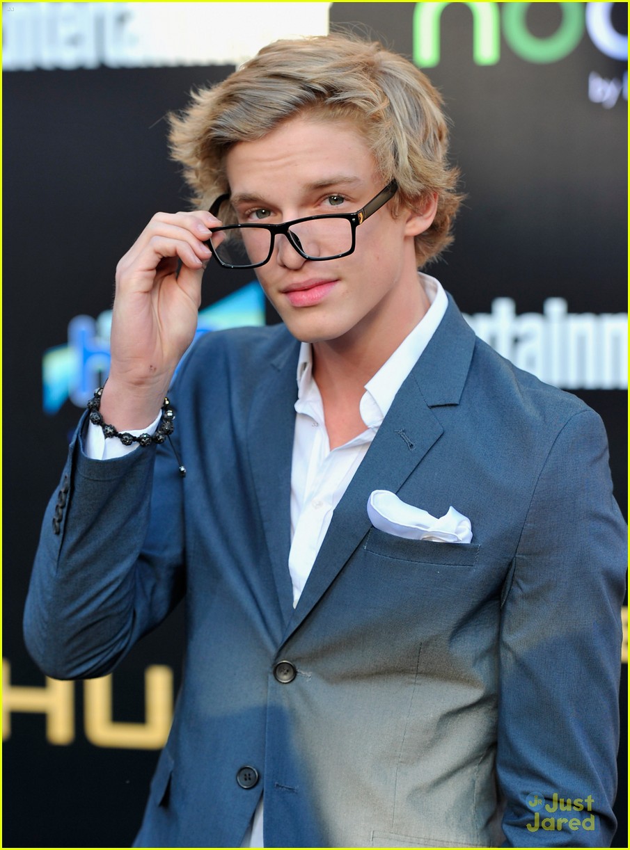 Cody Simpson: 'So Listen' with T-Pain!