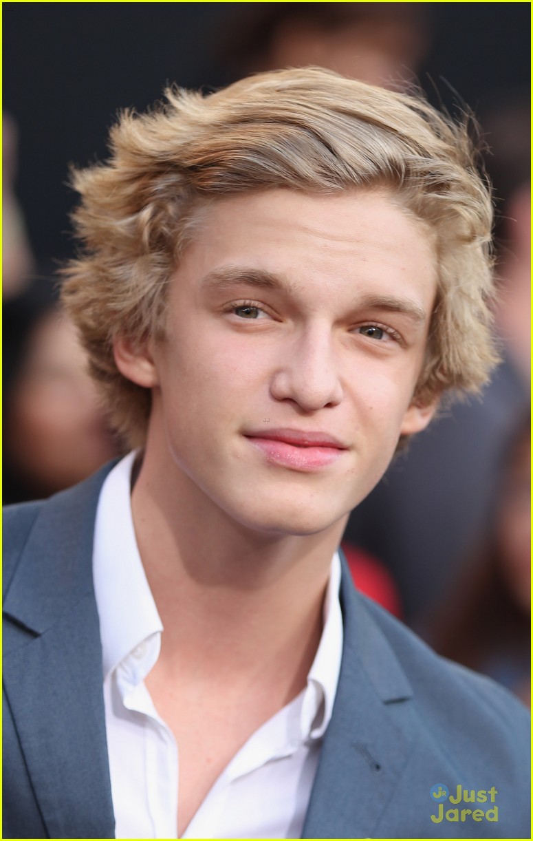 Cody Simpson: 'So Listen' with T-Pain!