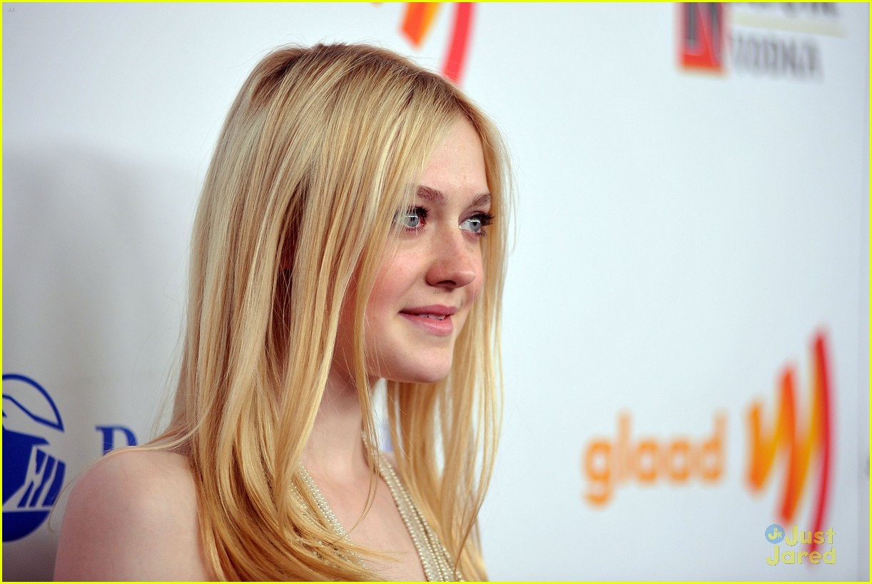 Dakota Fanning: GLAAD Awards 2012