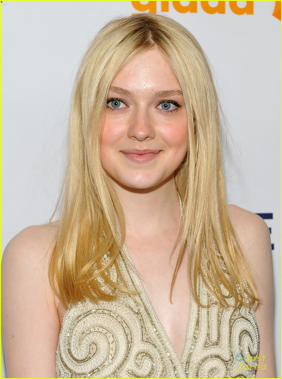 Dakota Fanning: GLAAD Awards 2012