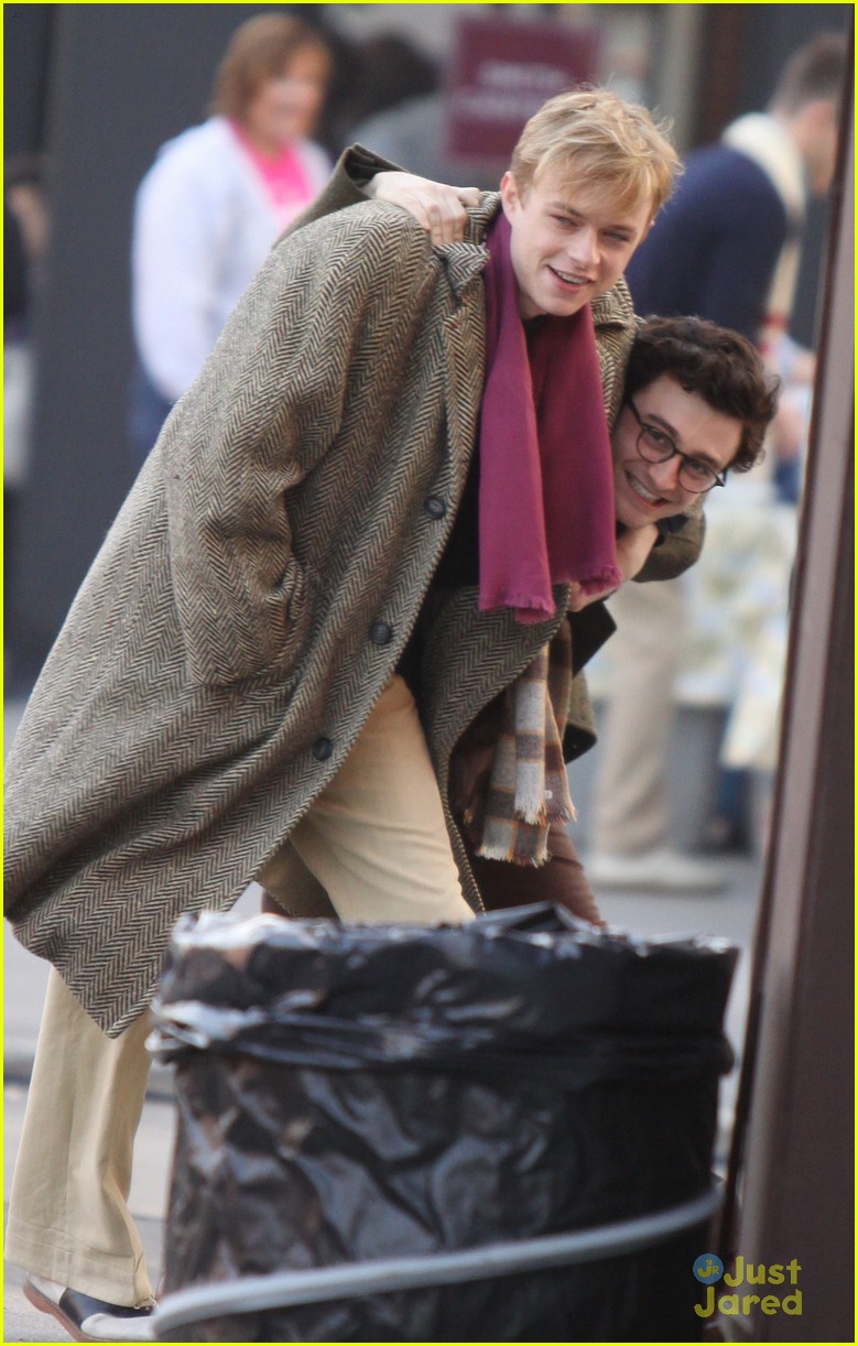 Daniel Radcliffe: 'Kill Your Darlings' Set!