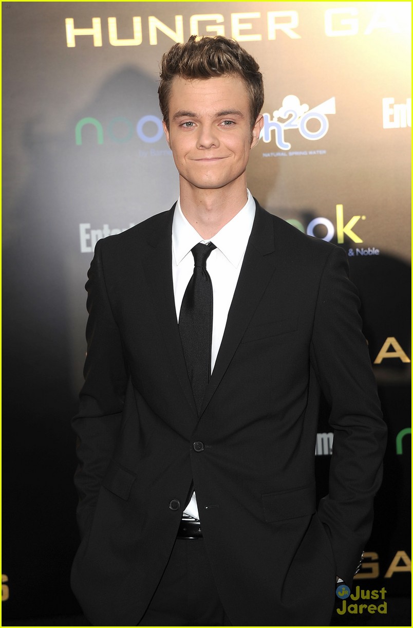 Alexander Ludwig, Jack Quaid & Dayo Okeniyi: 'The Hunger Games' Premiere Hunks